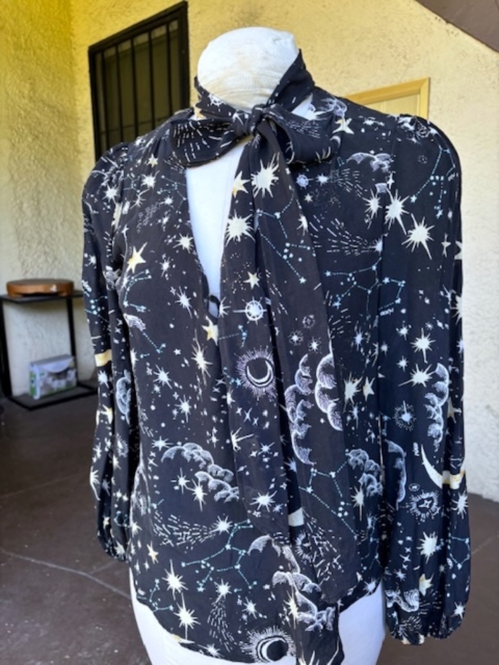 RIXO London Celestial Print Silk Tie-Neck Blouse NWOT/sz S